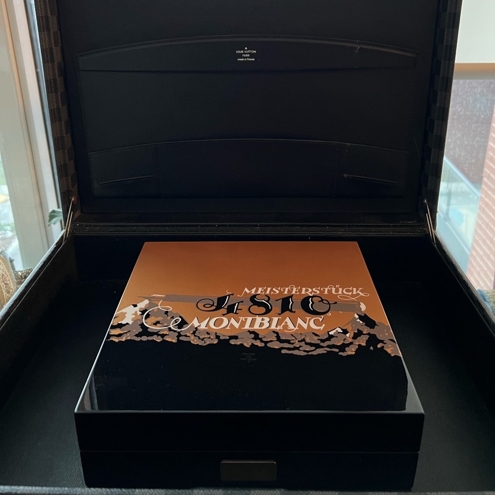 Montblanc Melsterstück Limited Edition 90 Years Rollerball LeGrand 111296